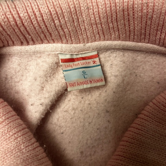 Vintage lady foot locker Patterned Sweater size large - Picture 3 of 3